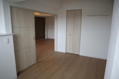 エルグランド春日の内装