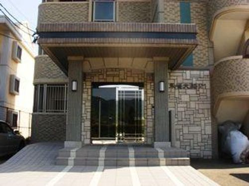 朱雀大路21503の玄関