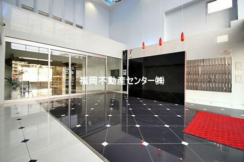 福岡県福岡市東区東浜1丁目(マンション)の賃貸物件の玄関