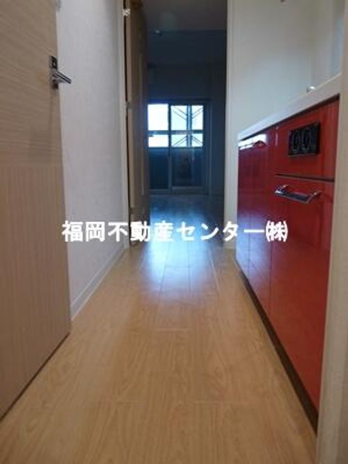 福岡県福岡市東区東浜1丁目(マンション)の賃貸物件の玄関