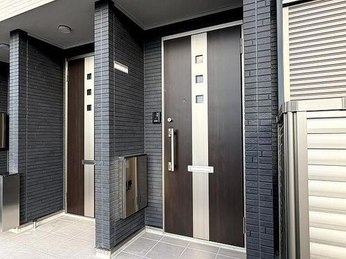 兵庫県丹波篠山市宇土(アパート)の賃貸物件の玄関