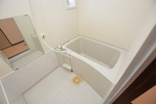 福岡県直方市大字知古(アパート)の賃貸物件の風呂