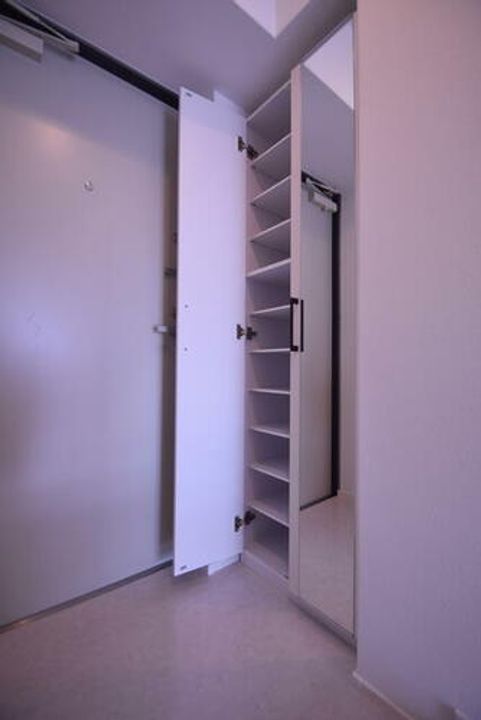 令煌(レイコウ)の玄関