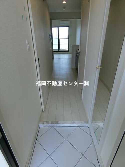 福岡県福岡市東区名島3丁目(マンション)の賃貸物件の玄関