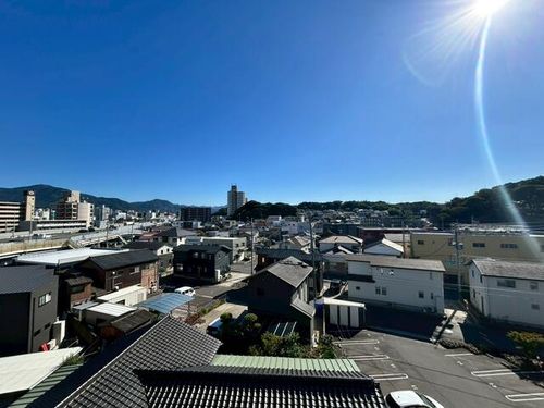 Hale Luanaのその他画像