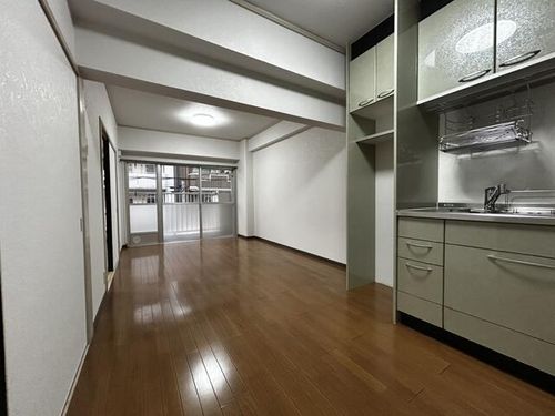 緑橋コーポ2号棟の居間