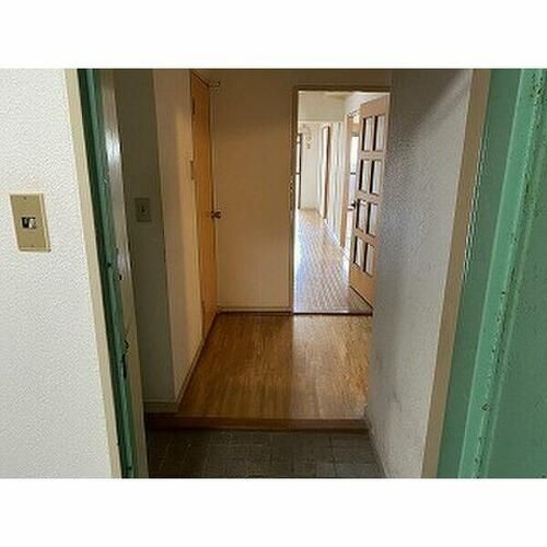 サンシャイン10305の玄関