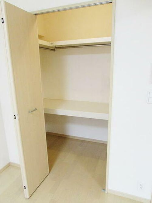 プレステージ空港東の内装