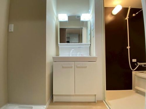 クレア コートの内装