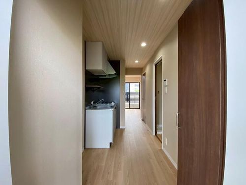 クレア コートの内装