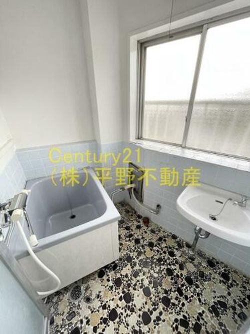 黒岩ビル3階の風呂