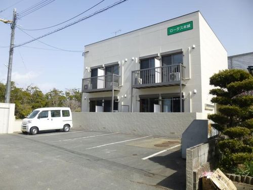 ロータス本城の外観