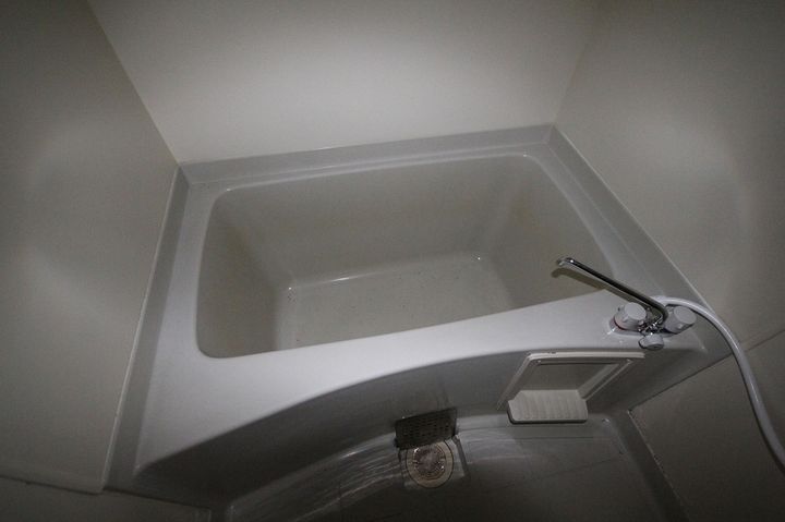 サン・オーレ新涯202の風呂