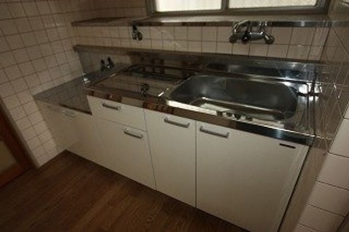 レジデンス三吉302のキッチン
