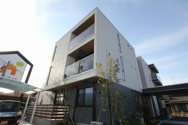LAULE‘A(ラウレア)203の外観