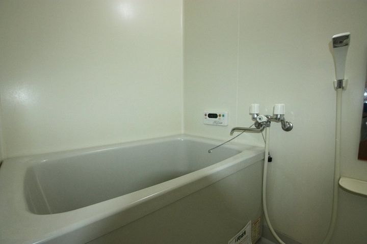 サニーハウスA202の風呂