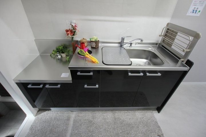 ドミール多治米 A棟205のキッチン