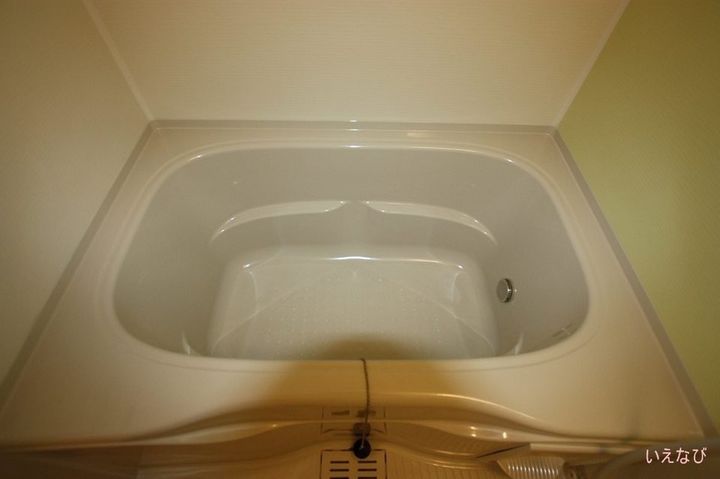 ナカドイロードB103の風呂