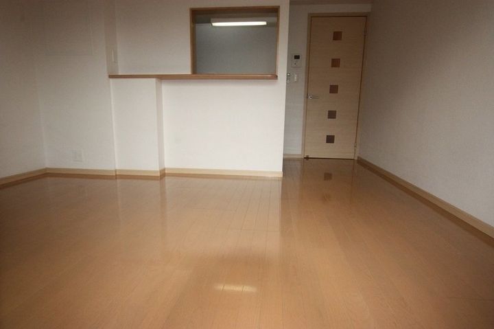 ベルフロンテ102の居間