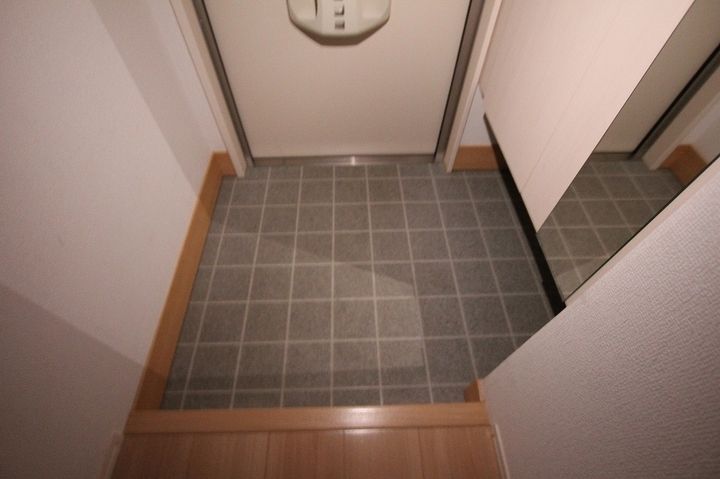 フォレスト21201の玄関