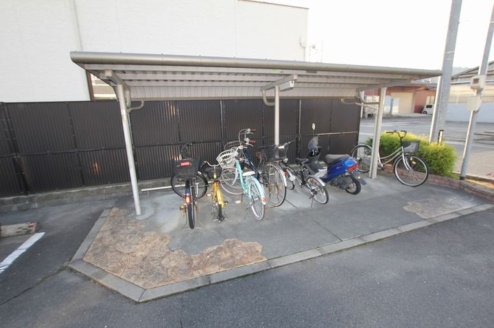 ステージ芦田川C203の周辺