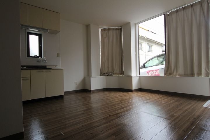 北条ビル2の居間