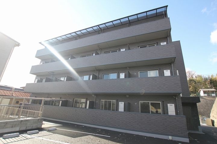 クレール東福山402の外観