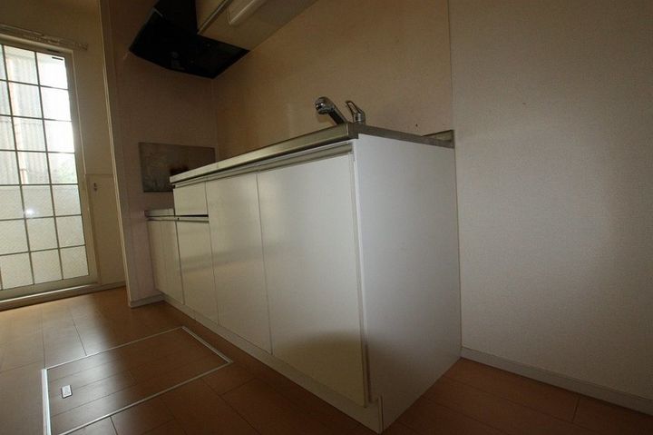サンリットスクエアE102のキッチン