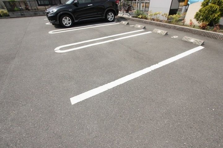 グラン・シャリオ102の周辺