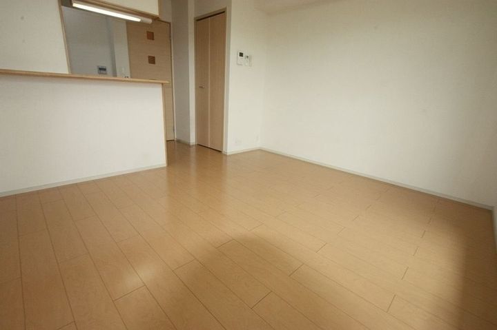 リヴィスタ203の居間