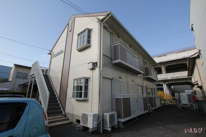 ドエルみよし102の外観