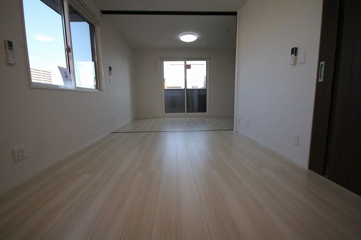 ベルフィーユⅡ203の居間