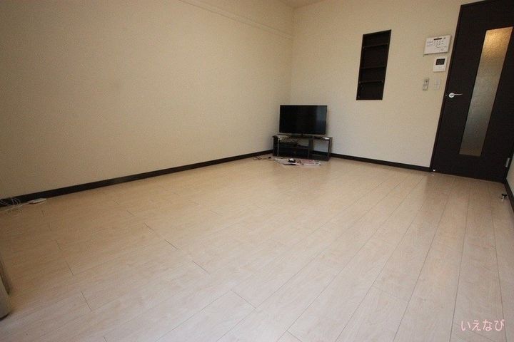 レオネクストしまなみⅡ206の居間