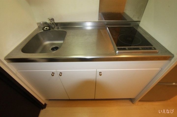 レオネクストしまなみⅡ206のキッチン