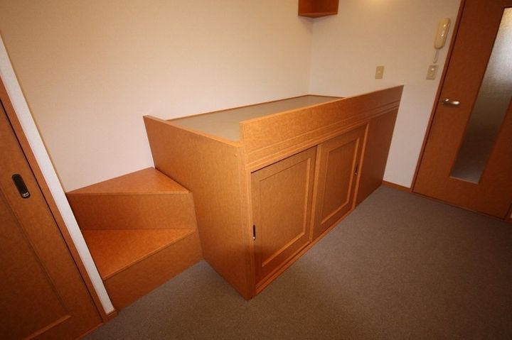 レオパレスエスポワール202の寝室