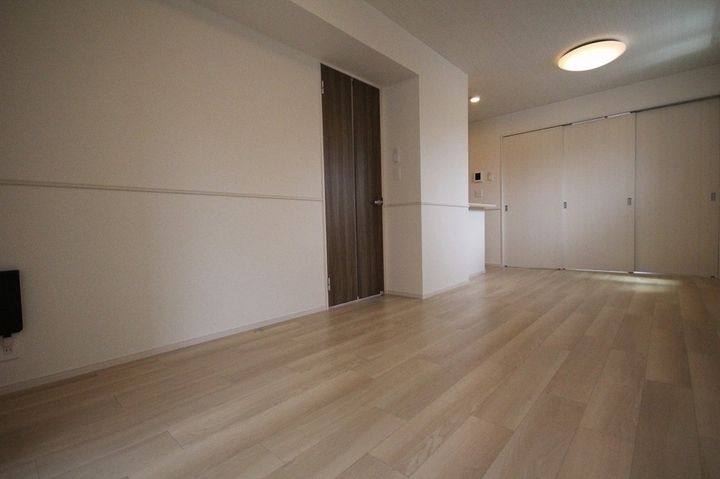 ルーファス103の居間