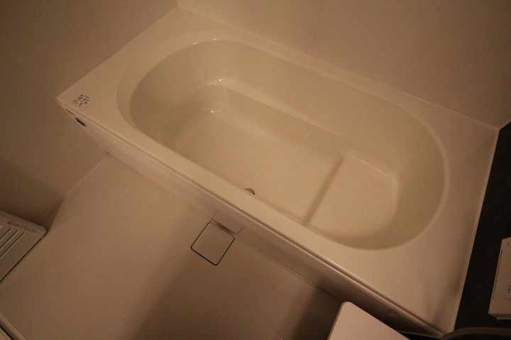 メラヴィリア昭和町201の風呂