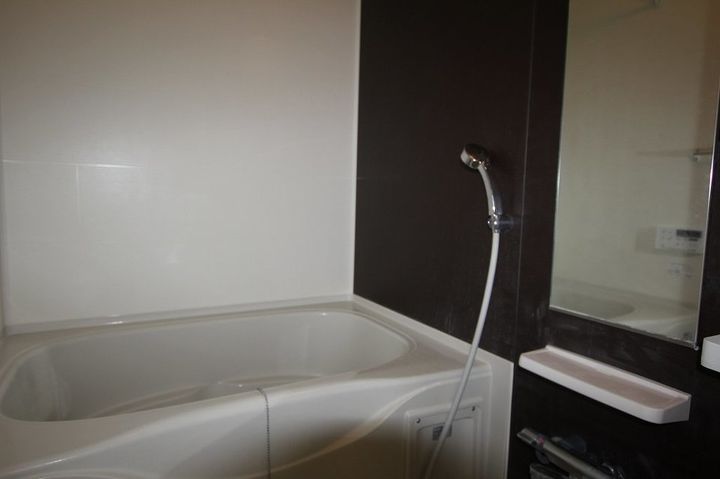 ビオーレ御幸203の風呂