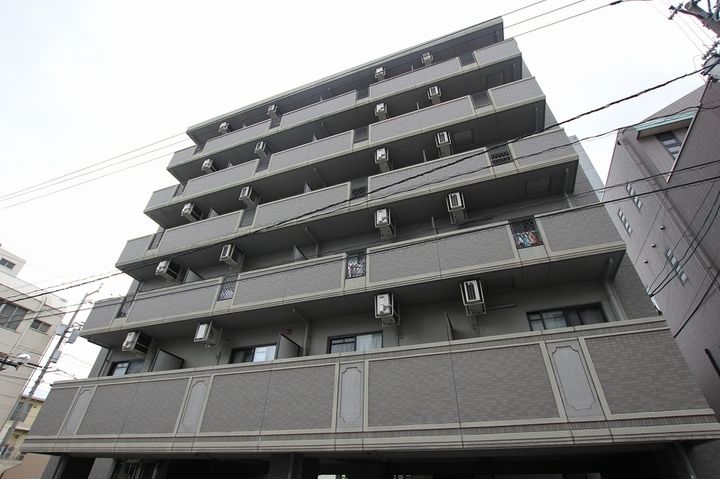 シャングリ・ラ霞603の外観