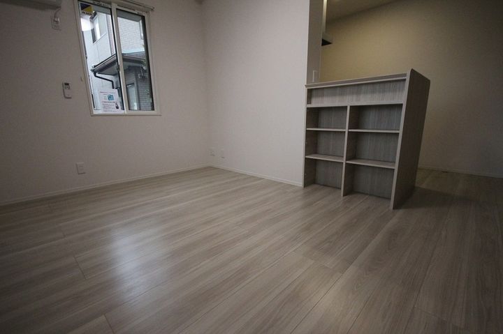 D-residence曙町1丁目102の居間