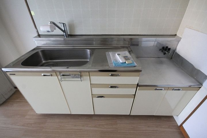 グレースマンションONO302のキッチン