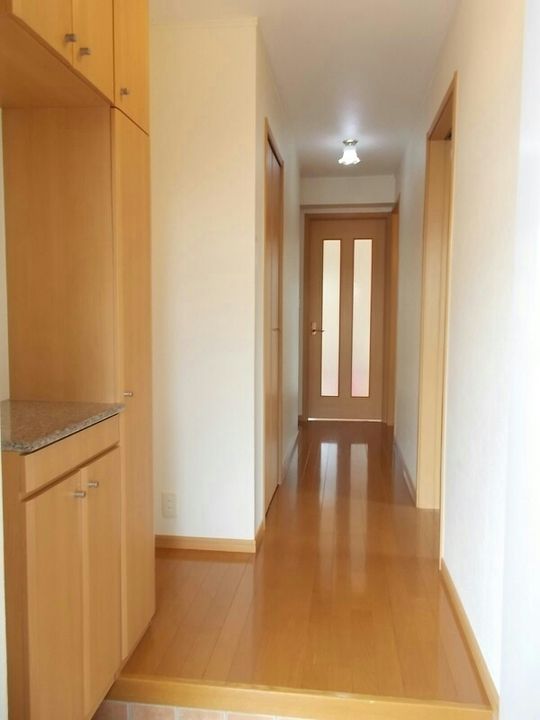 ル コルヌイエB104の玄関