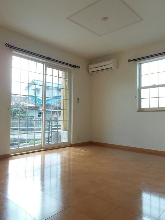 ル コルヌイエB104の居間