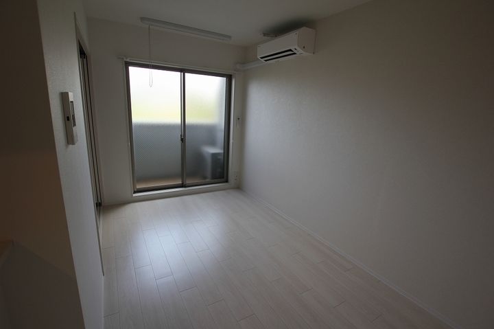 月光福山東壱番館301の居間