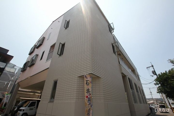 プロスパータナカ201の外観