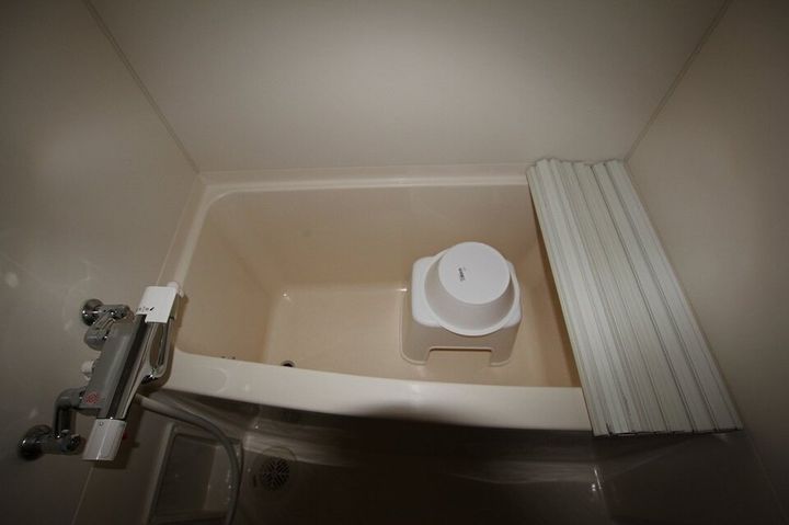 ロイヤルスミス302の風呂