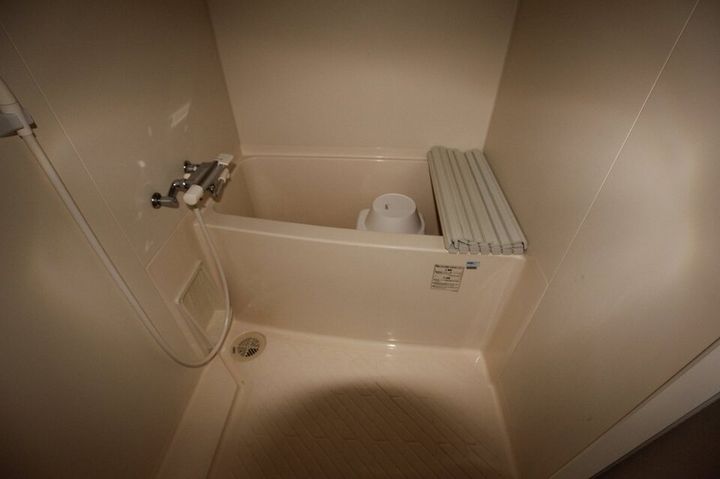 ロイヤルスミス302の風呂