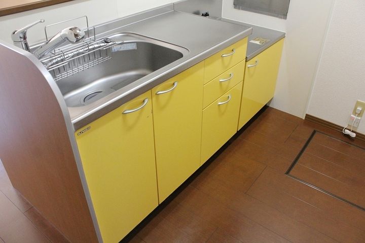 サンローズコート103のキッチン