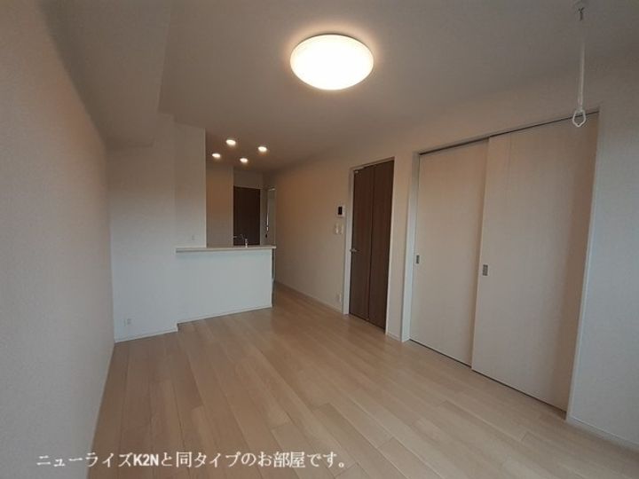 アストピア千田203の玄関