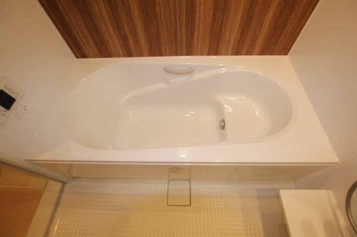 ネスル102の風呂